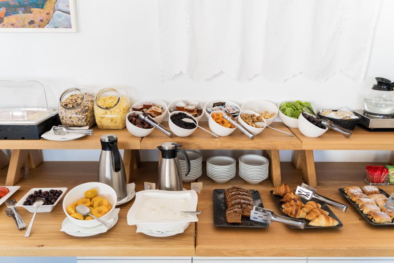 Rhenia Hotel Tourlos Ngoại thất bức ảnh